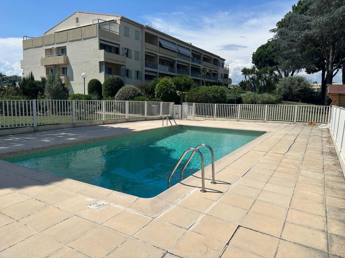 Studio Calme Dernier Etage Antibes Eksteriør billede